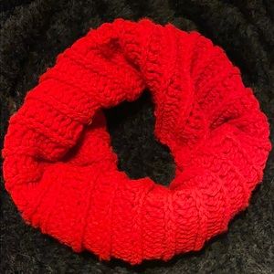 Infinity scarf